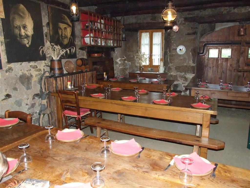 Auberge Paysanne Loubaresse  Экстерьер фото
